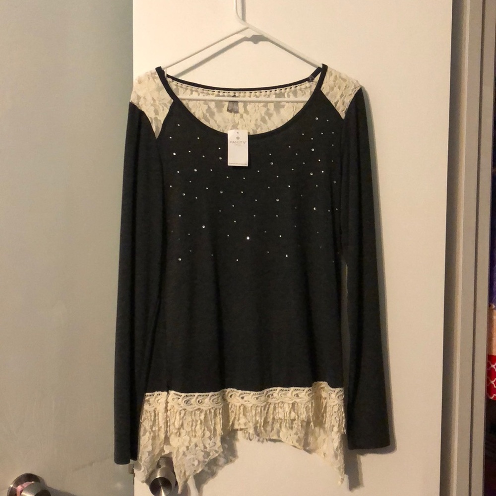 Long sleeve vanity shirt